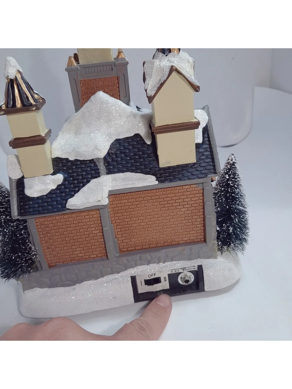 Avon Holiday Blessings Church lighted Fiber Optic Christmas village 2012 chapel